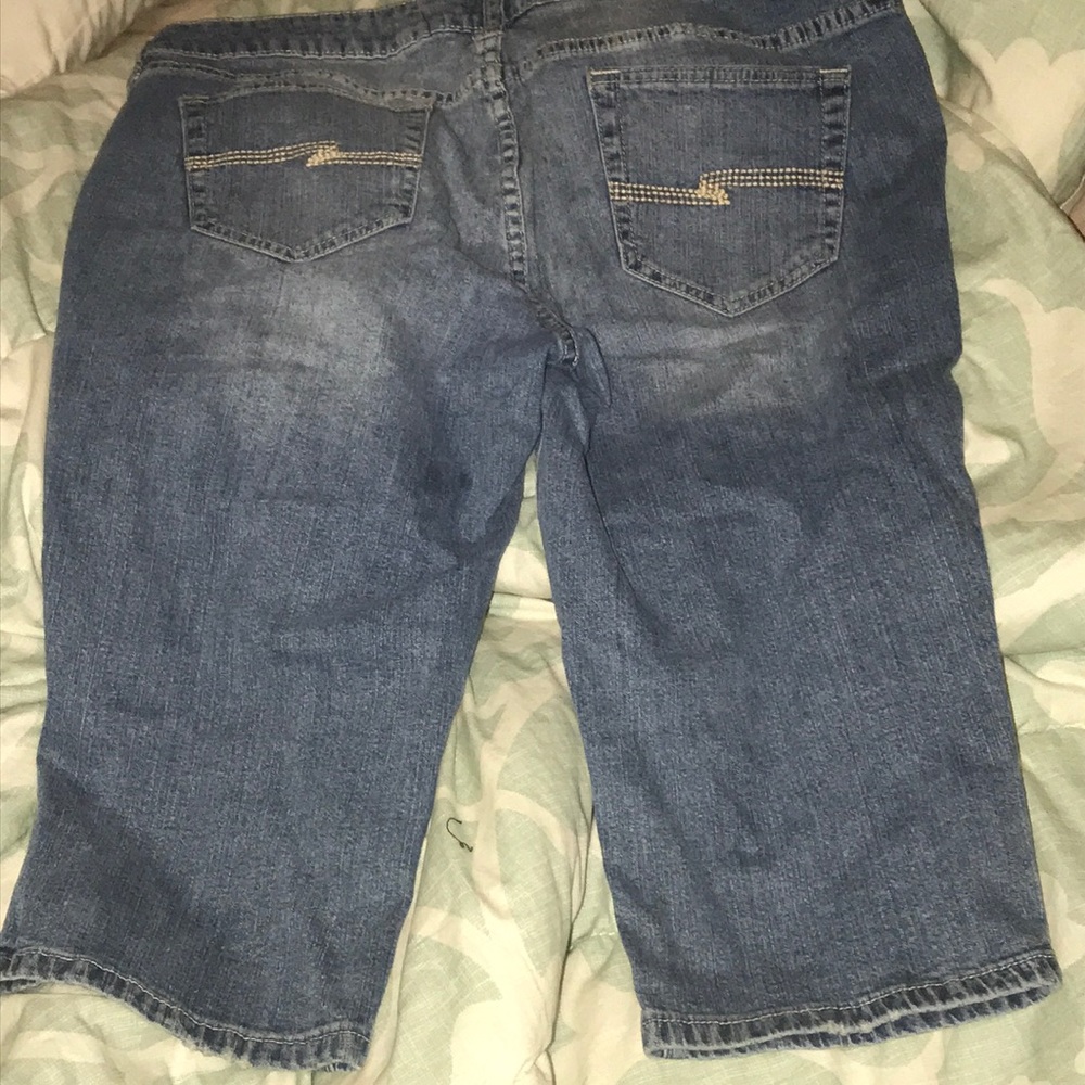 Arizona Capri jeans